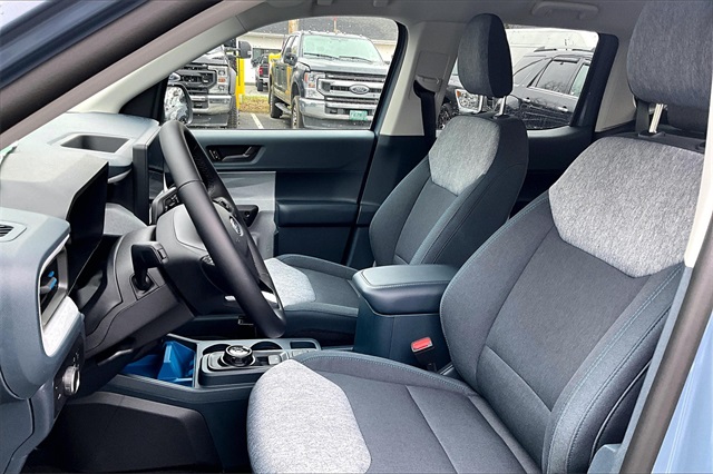 2025 Ford Maverick XLT - Photo 10