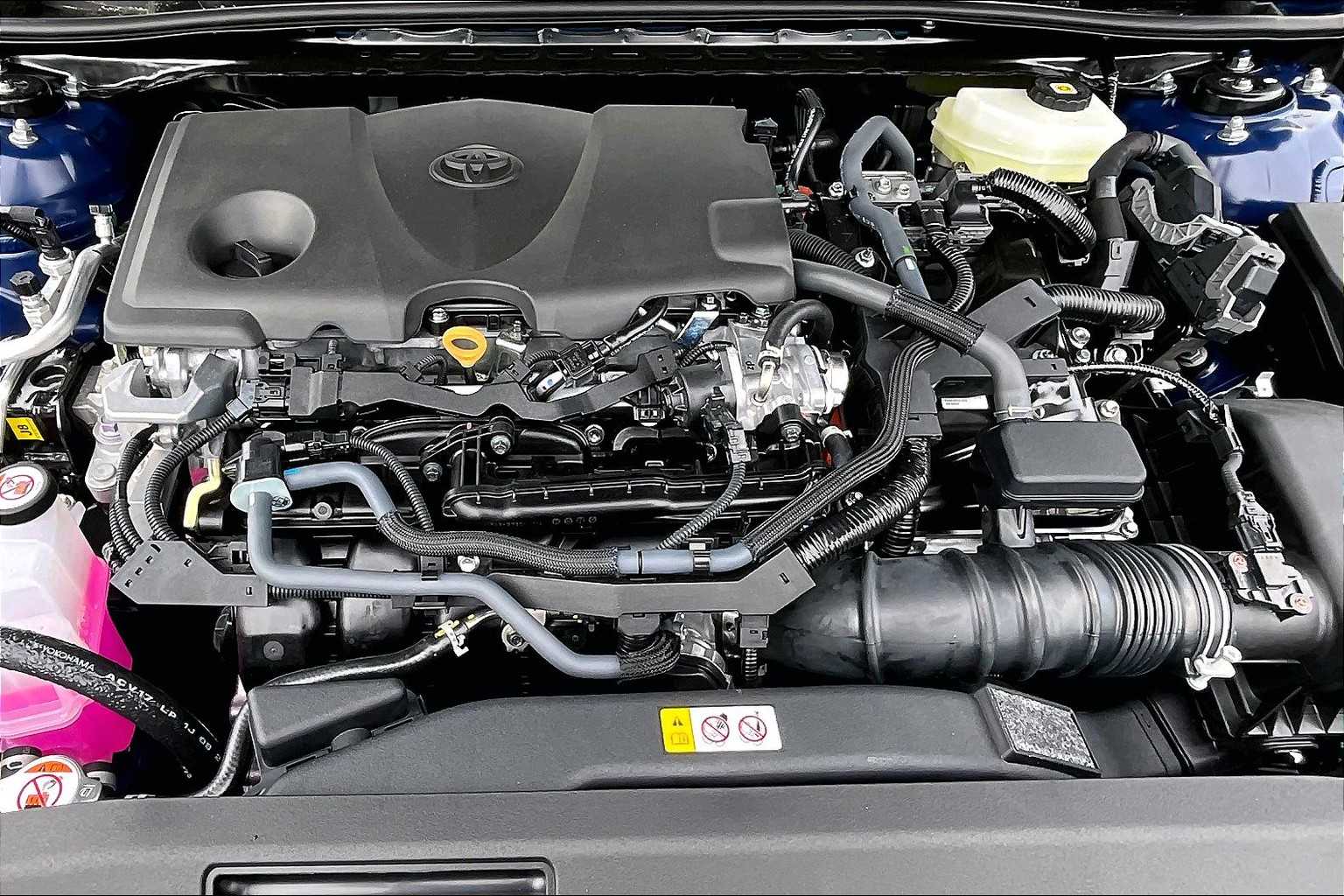 2025 Toyota Camry LE - Photo 16