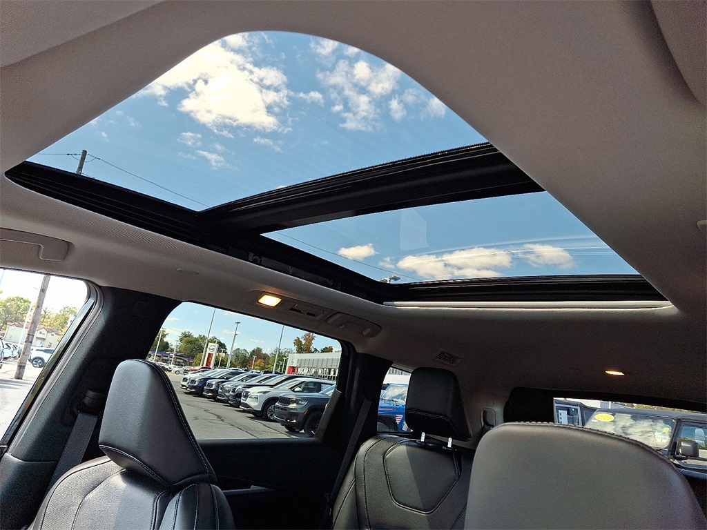 2025 INFINITI QX60 PURE - Photo 15