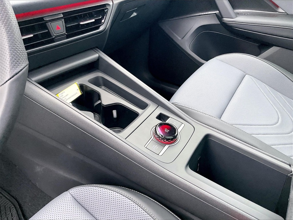 2026 Volkswagen Tiguan 2.0T SE R-Line Black - Photo 14