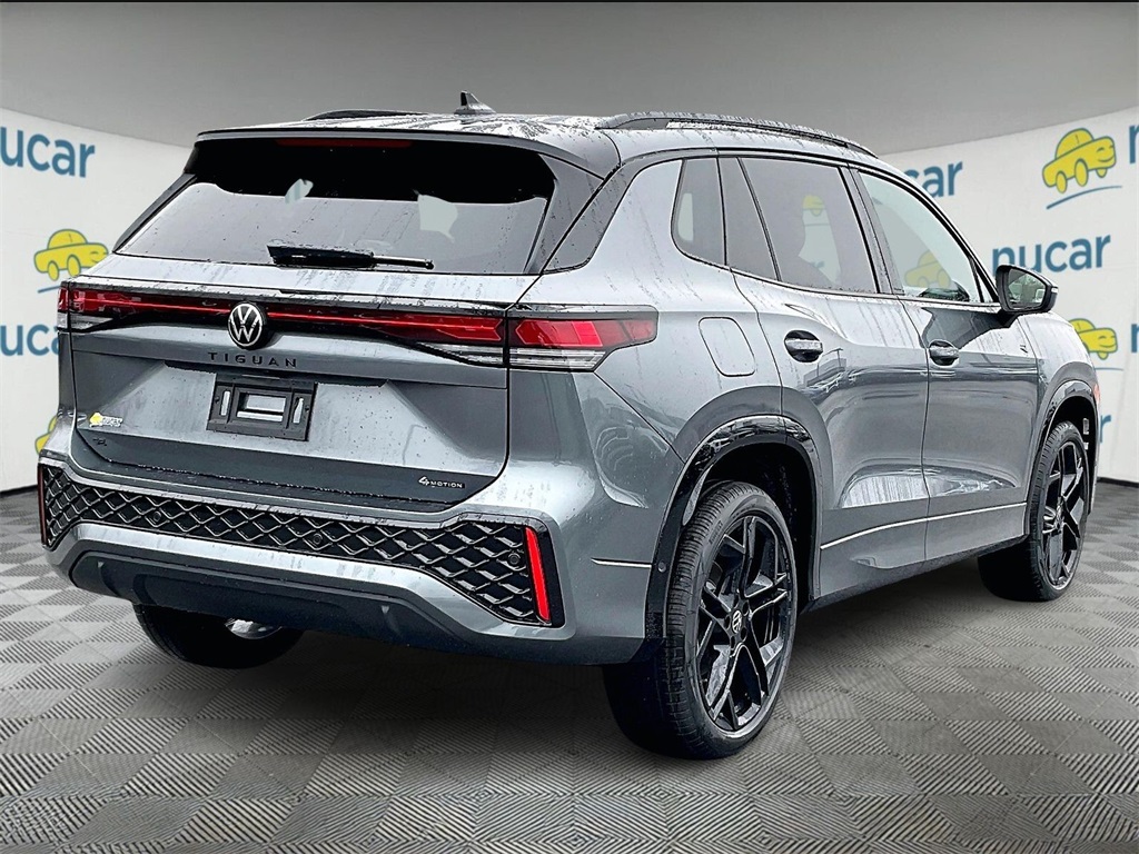 2026 Volkswagen Tiguan 2.0T SE R-Line Black - Photo 7