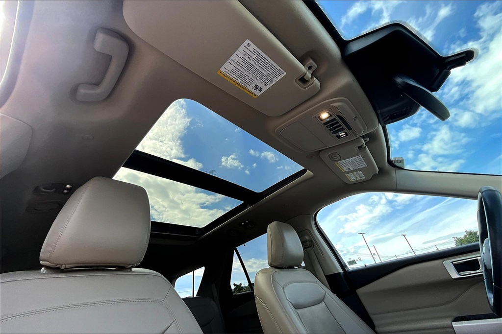 2022 Ford Explorer Limited - Photo 23