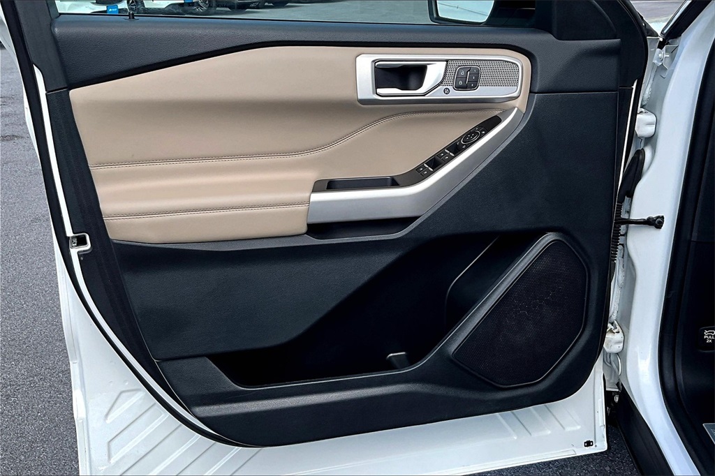 2022 Ford Explorer Limited - Photo 9