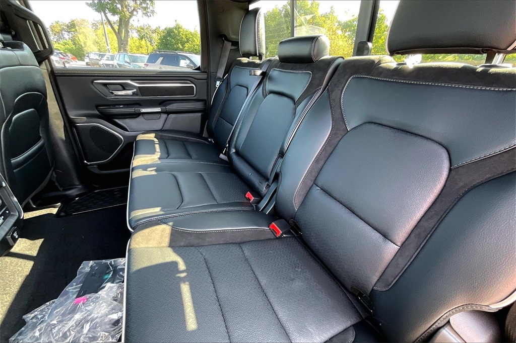 2025 Ram 1500 Laramie - Photo 15