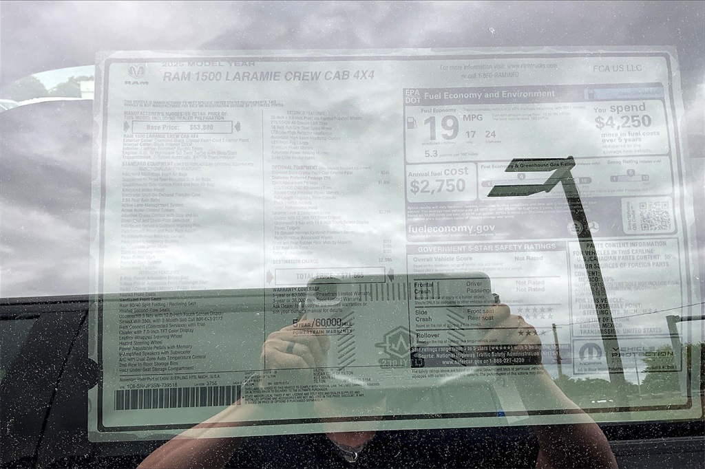 2025 Ram 1500 Laramie - Photo 17