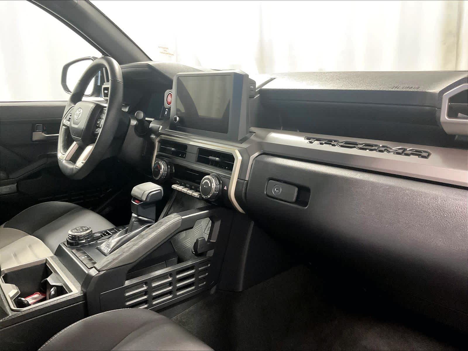 2024 Toyota Tacoma TRD Off Road - Photo 14