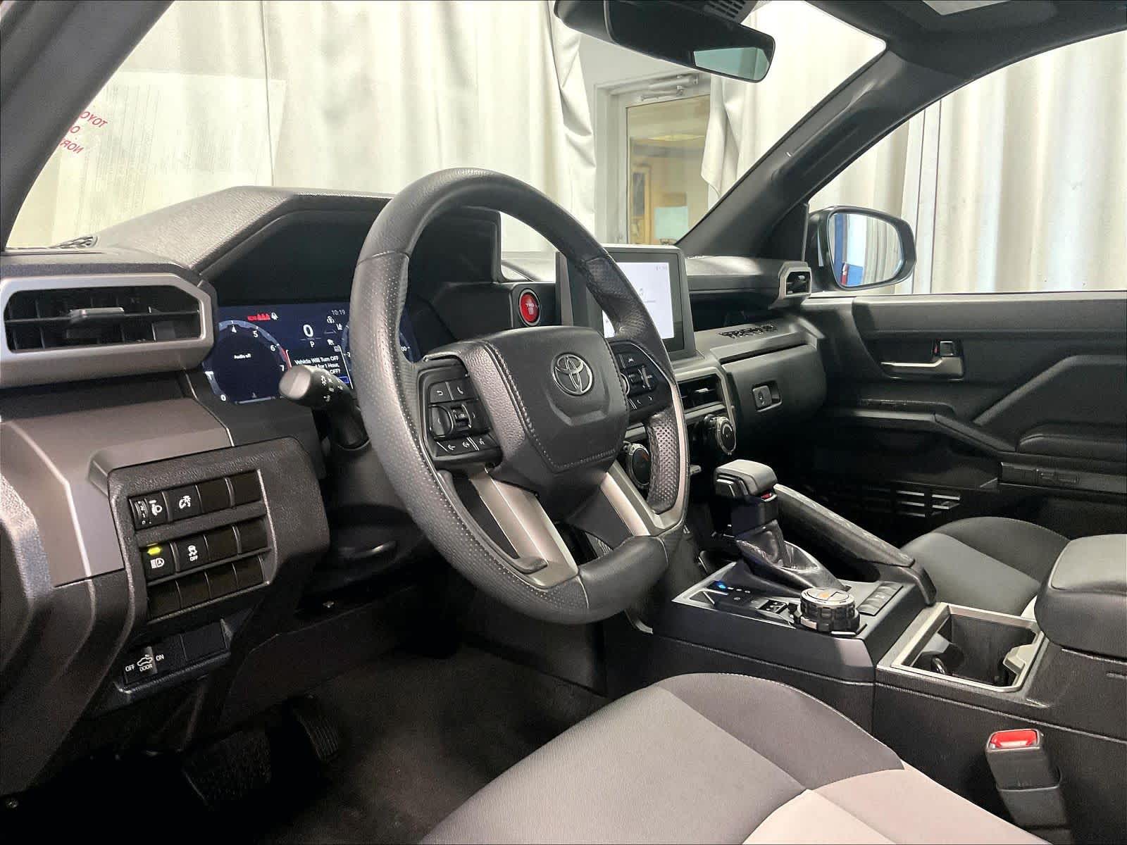 2024 Toyota Tacoma TRD Off Road - Photo 8