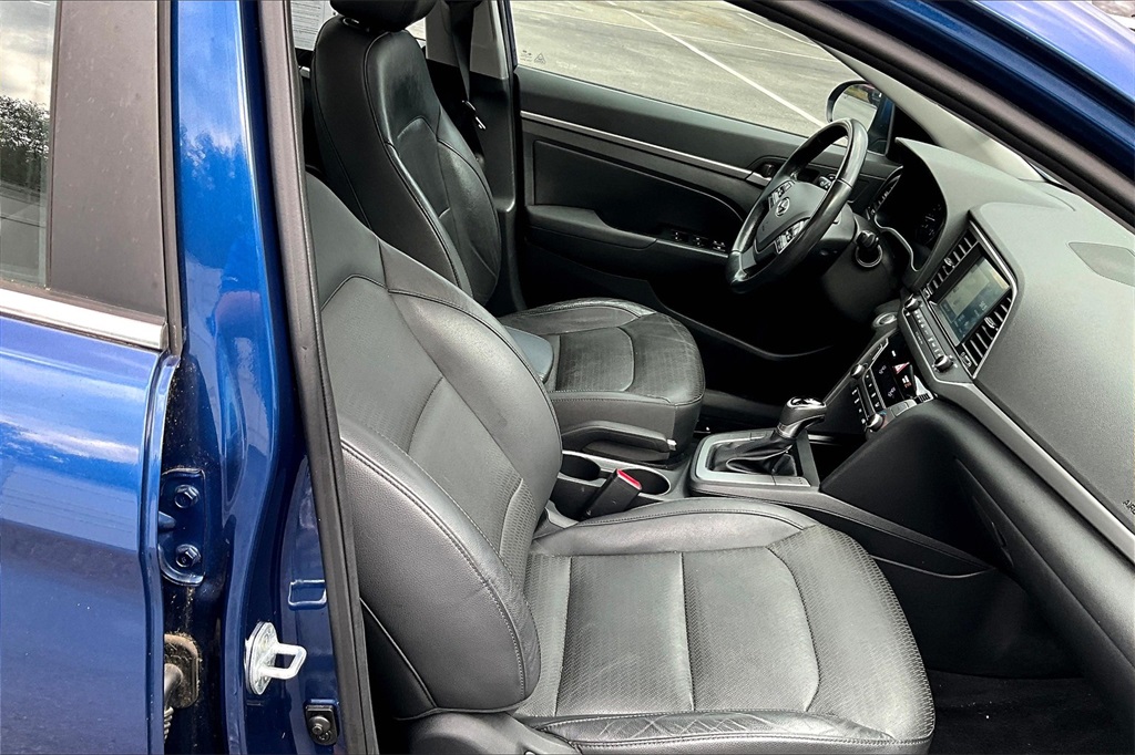 2017 Hyundai Elantra Limited - Photo 11