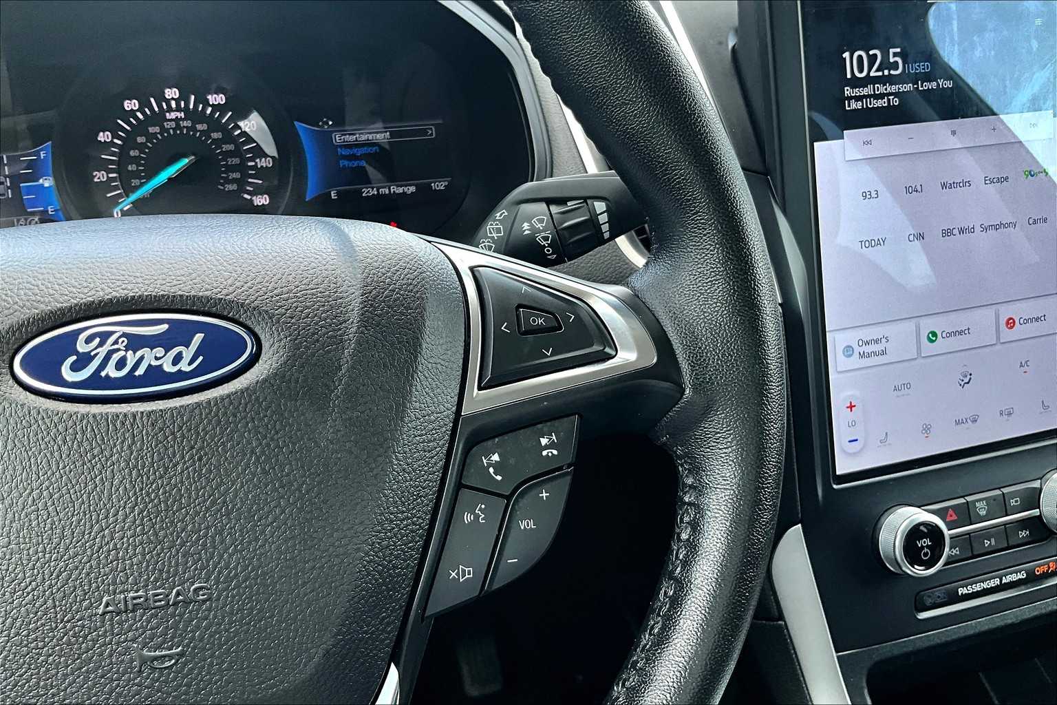 2022 Ford Edge SEL - Photo 23