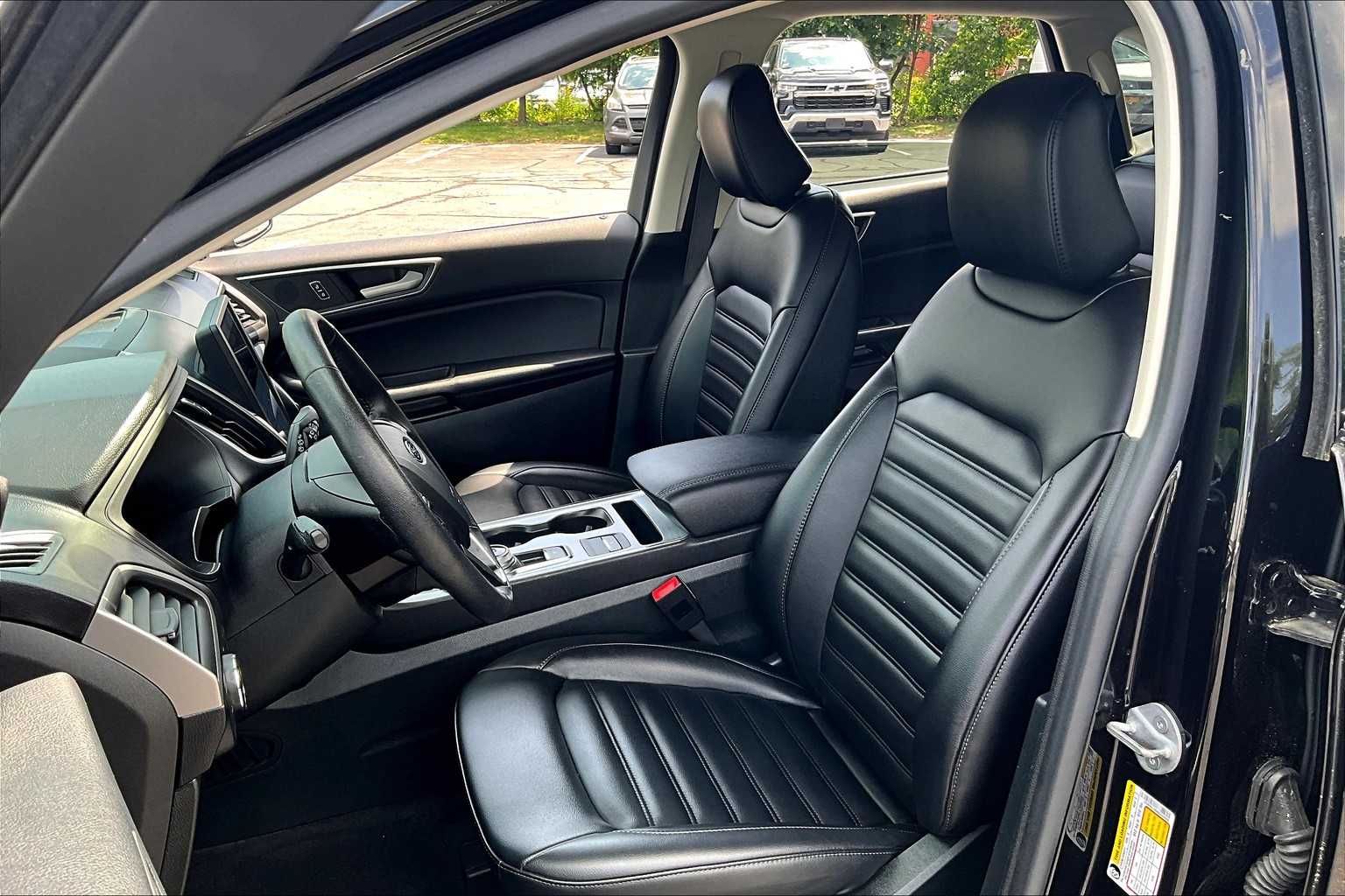2022 Ford Edge SEL - Photo 10