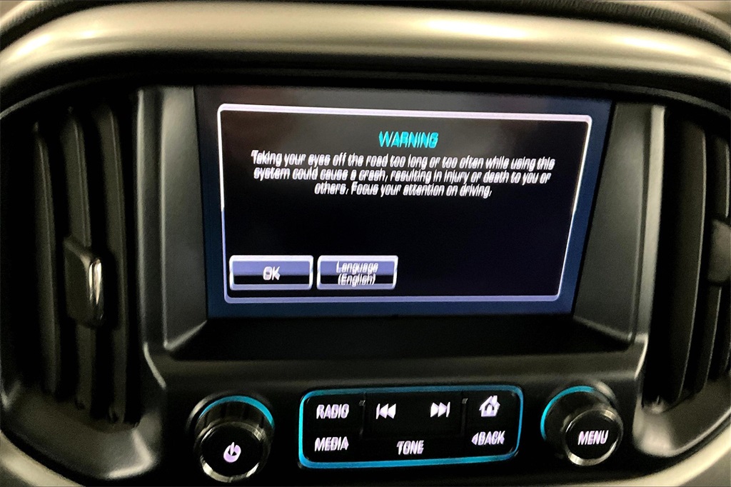 2018 Chevrolet Colorado LT - Photo 19