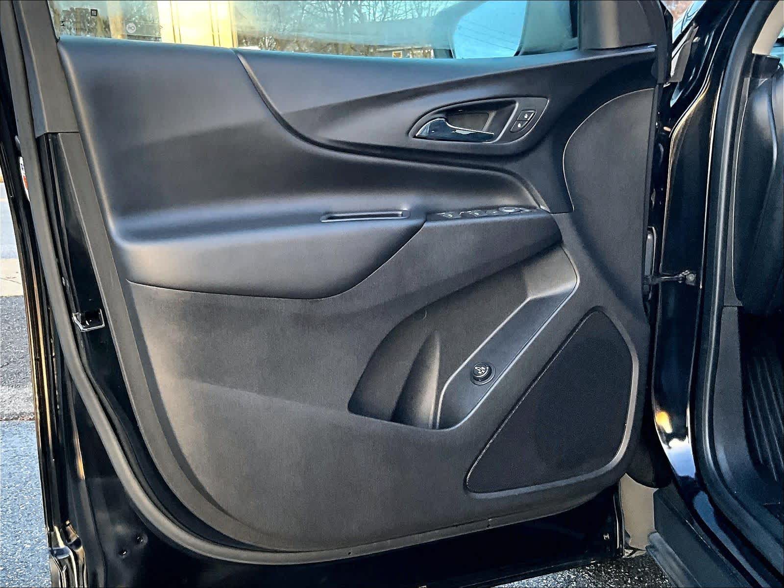 2019 Chevrolet Equinox LT - Photo 9