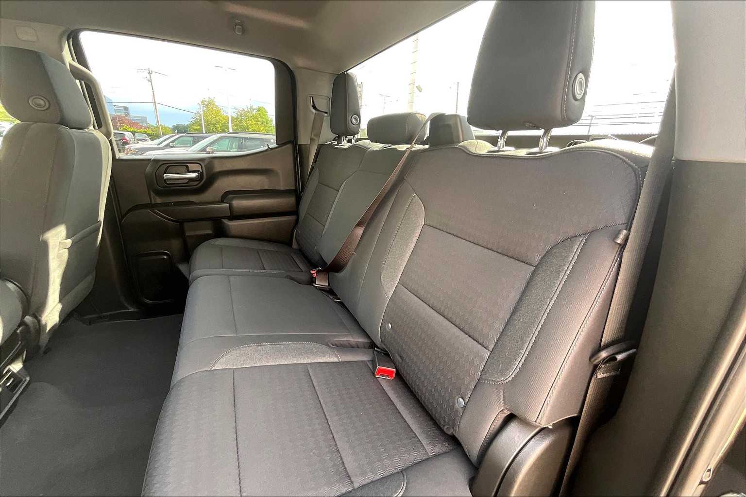 2023 Chevrolet Silverado 1500 Custom - Photo 15