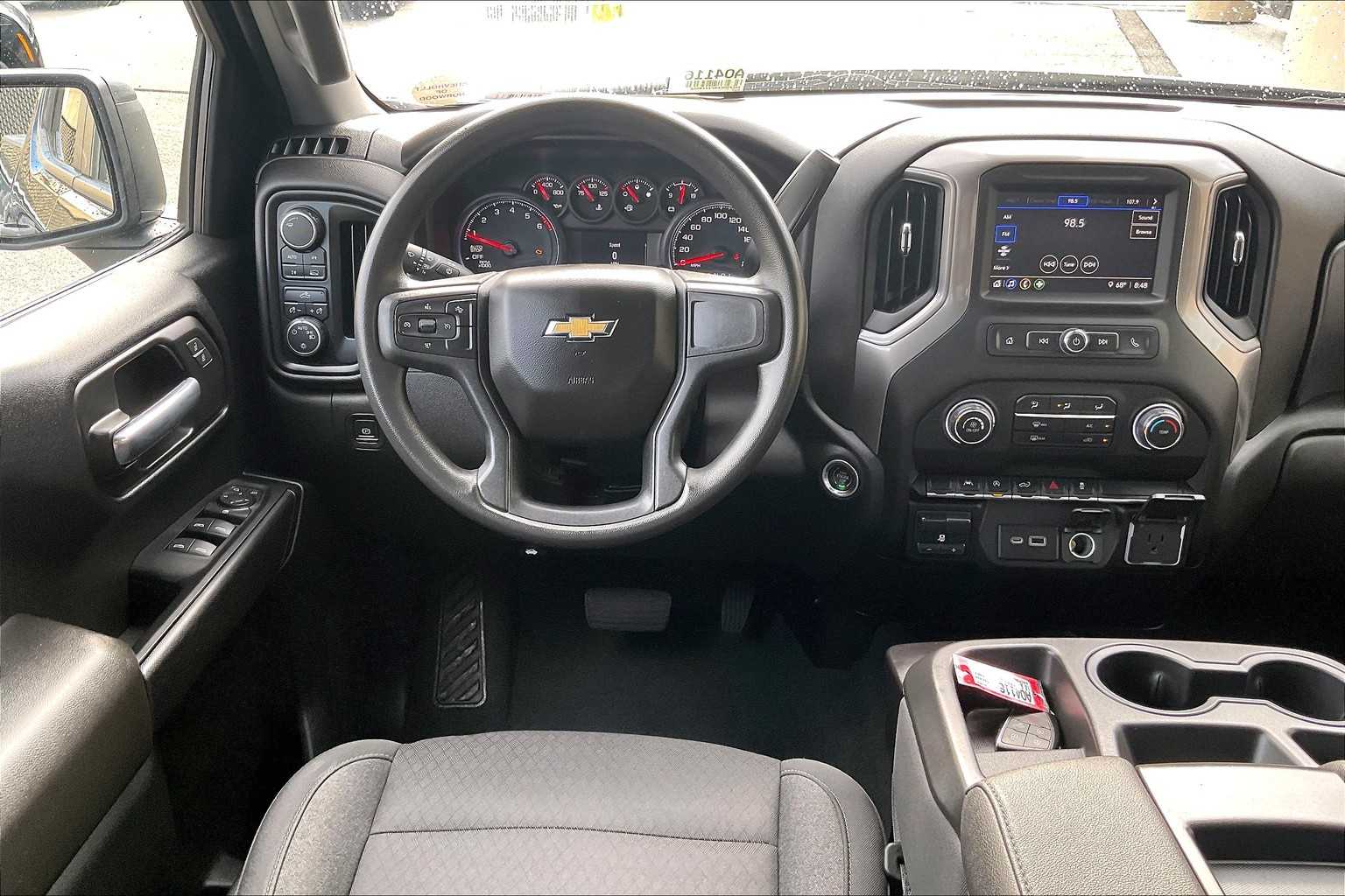 2023 Chevrolet Silverado 1500 Custom - Photo 17