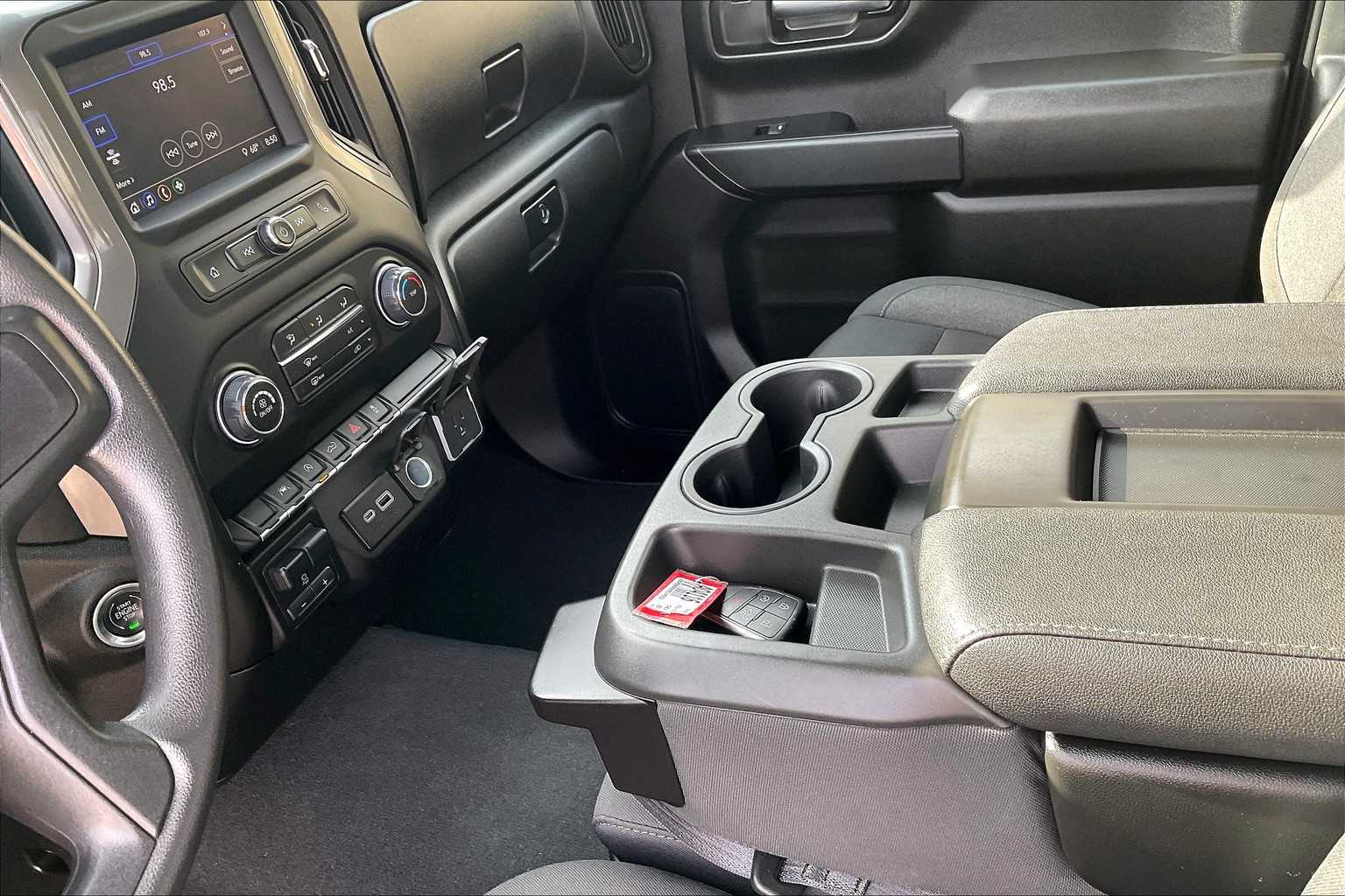 2023 Chevrolet Silverado 1500 Custom - Photo 20