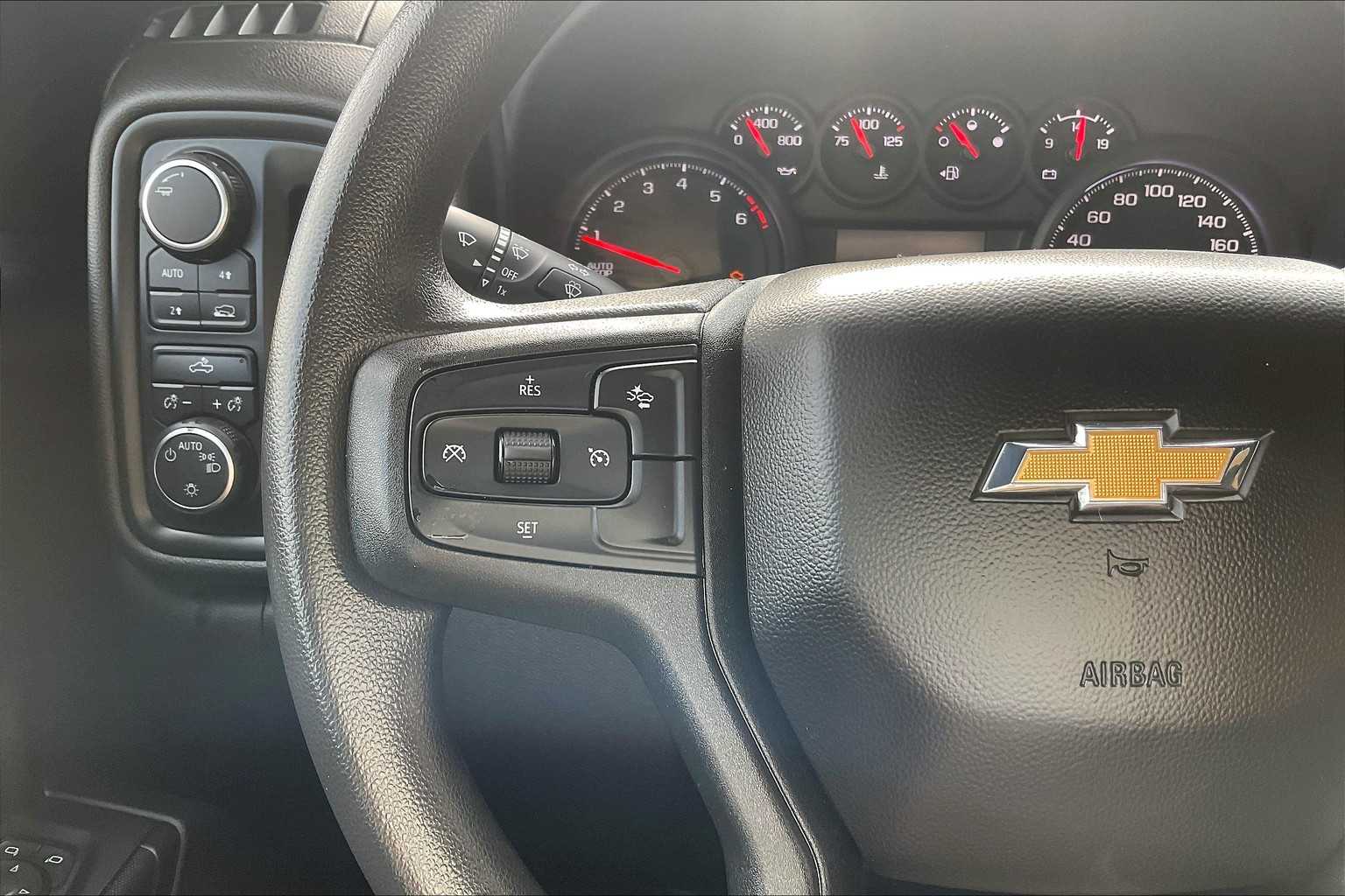 2023 Chevrolet Silverado 1500 Custom - Photo 22