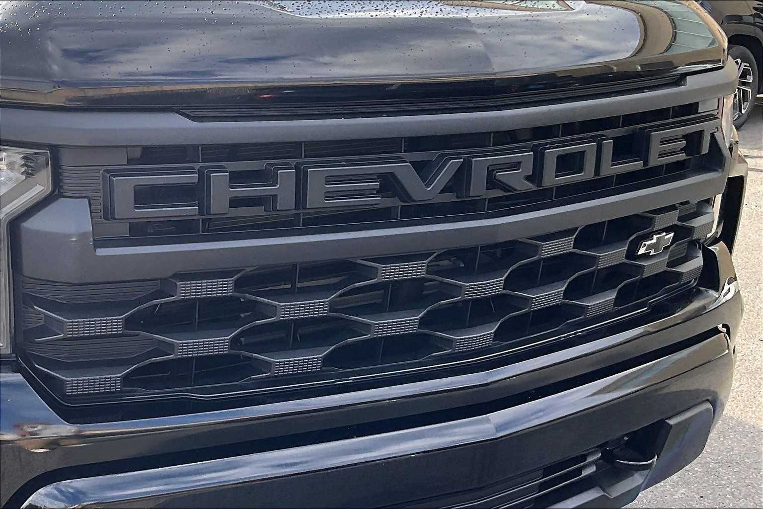 2023 Chevrolet Silverado 1500 Custom - Photo 32