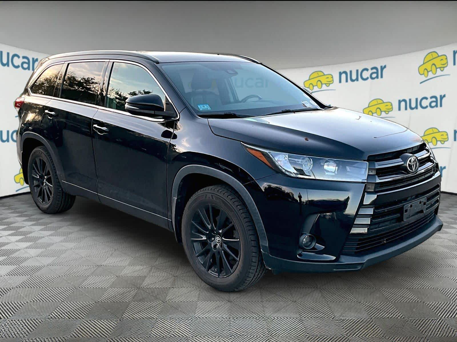 2019 Toyota Highlander SE