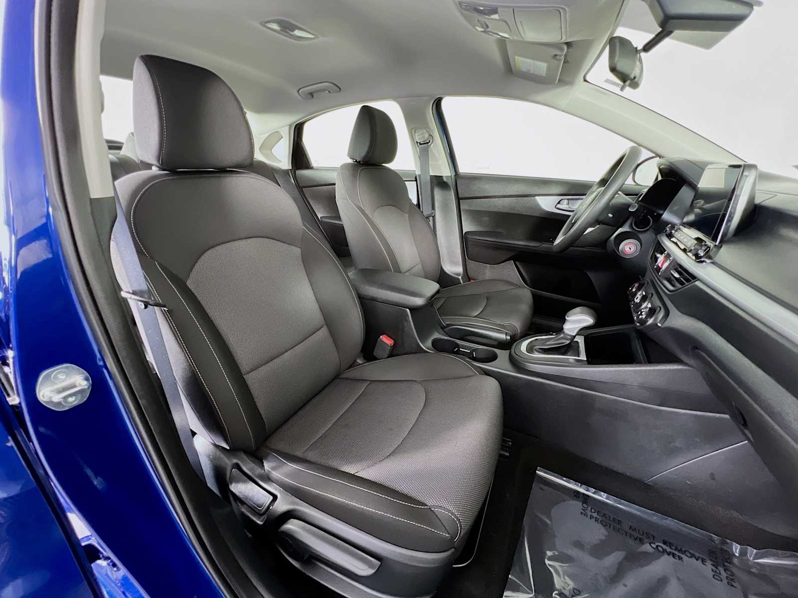 2024 Kia Forte LXS - Photo 26