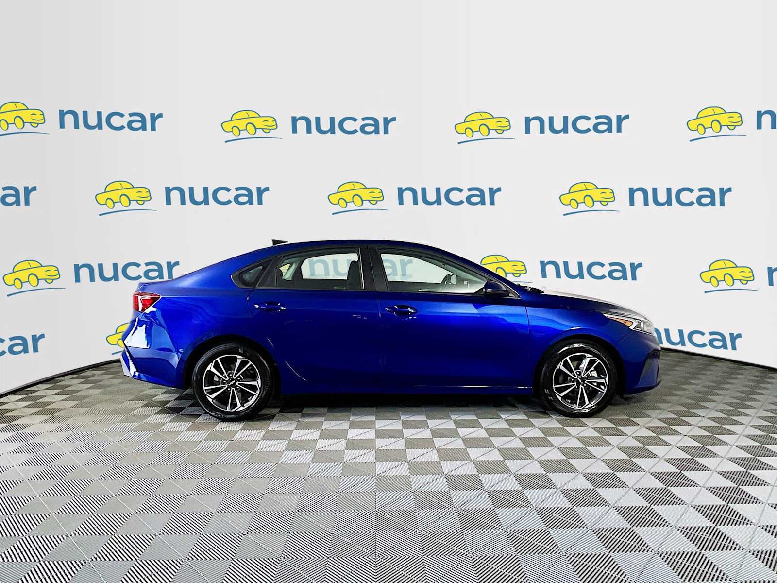 2024 Kia Forte LXS - Photo 8