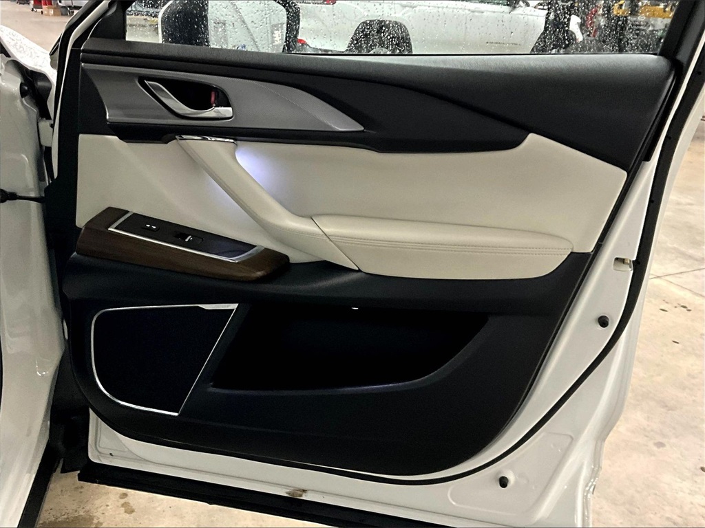 2023 Mazda CX-9 Signature - Photo 12
