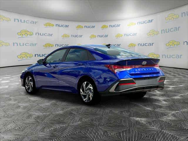 2025 Hyundai Elantra SEL Sport - Photo 16