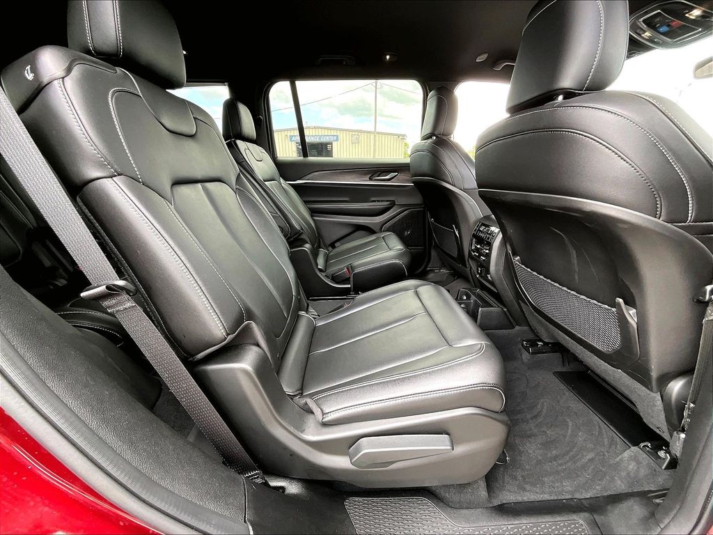 2024 Jeep Grand Cherokee L Limited - Photo 16