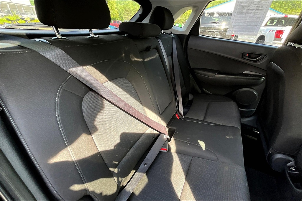 2023 Hyundai Kona SEL - Photo 16