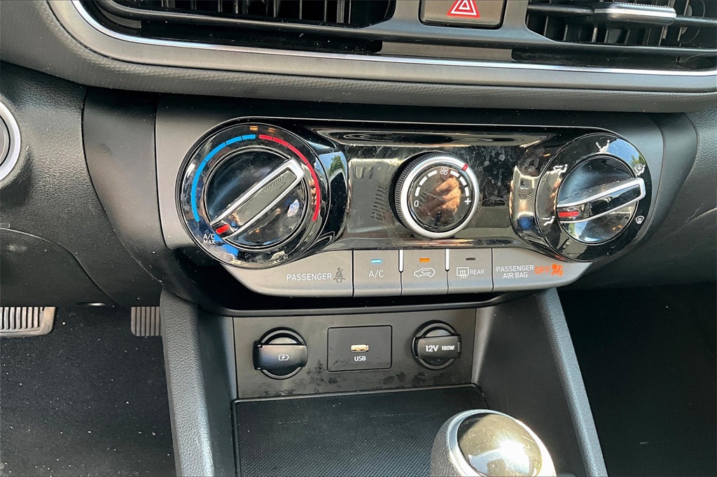 2023 Hyundai Kona SEL - Photo 24
