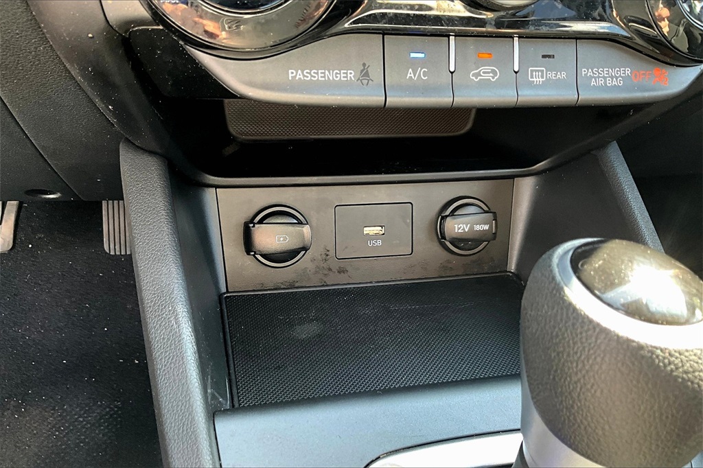 2023 Hyundai Kona SEL - Photo 25