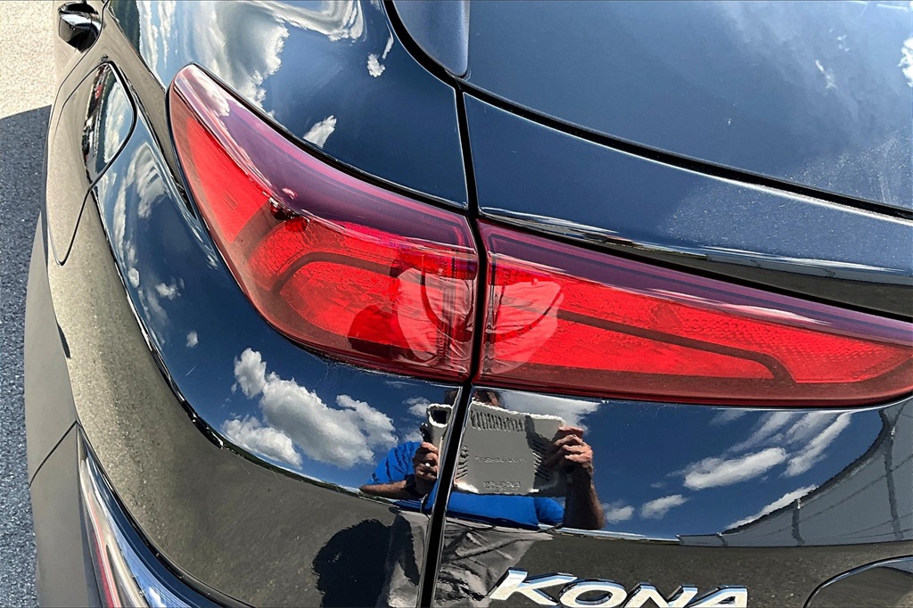 2023 Hyundai Kona SEL - Photo 29
