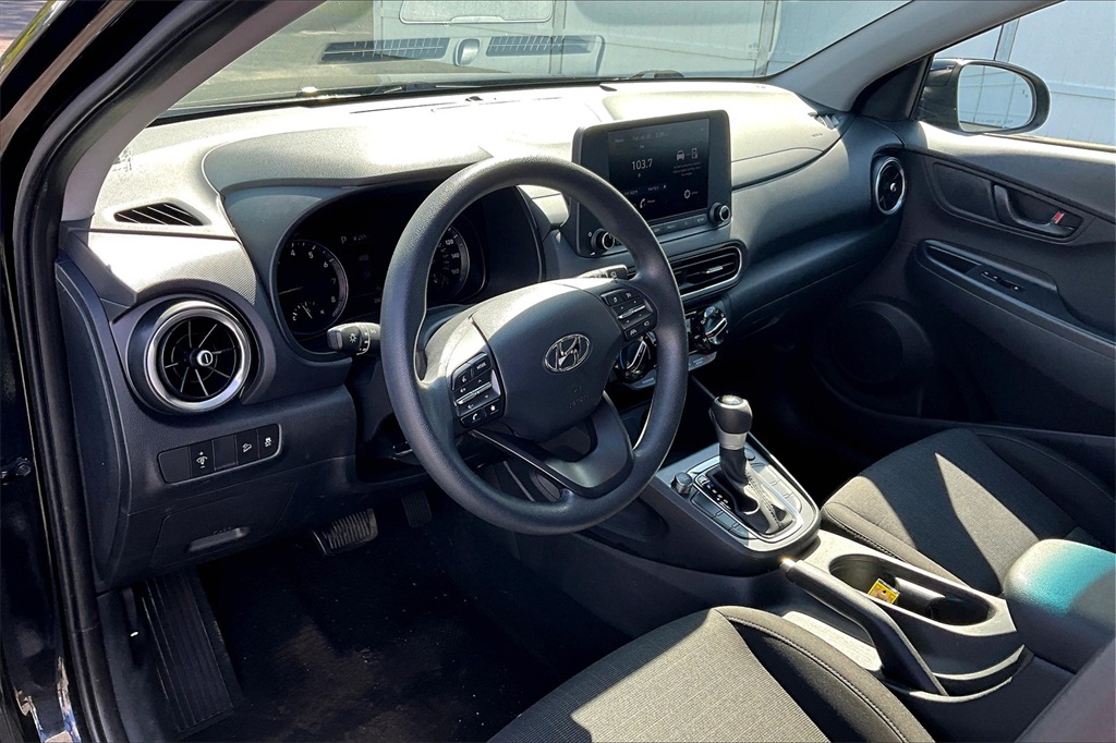 2023 Hyundai Kona SEL - Photo 8