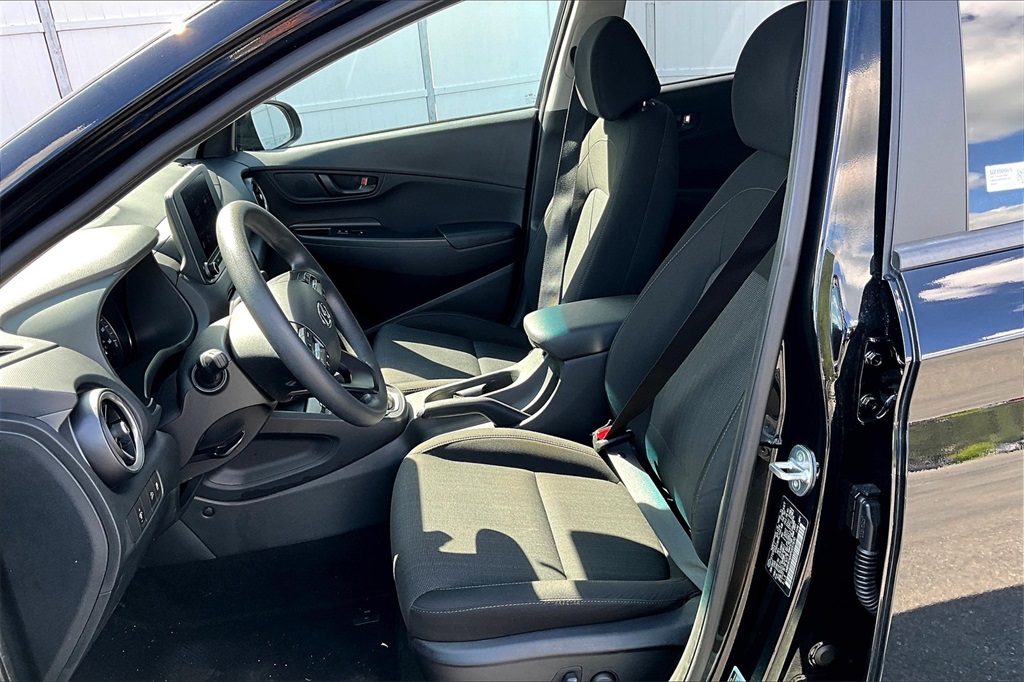 2023 Hyundai Kona SEL - Photo 10