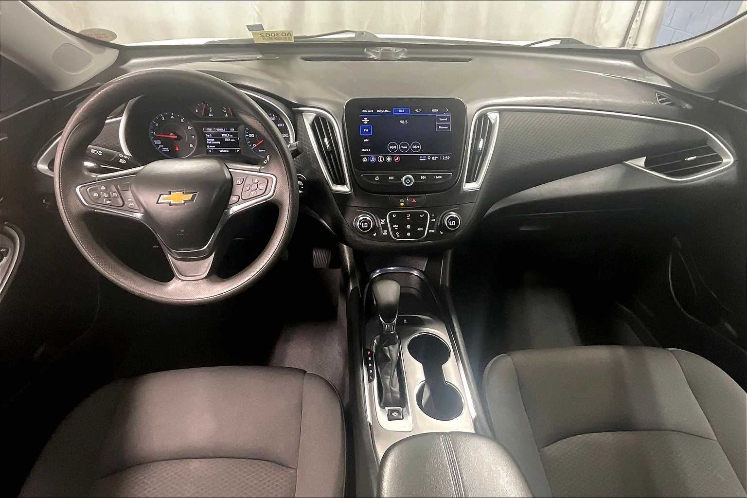 2023 Chevrolet Malibu LT - Photo 21
