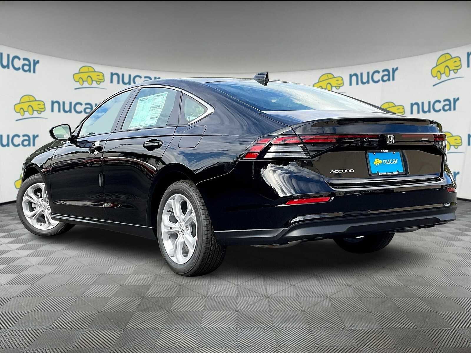 2025 Honda Accord LX - Photo 5
