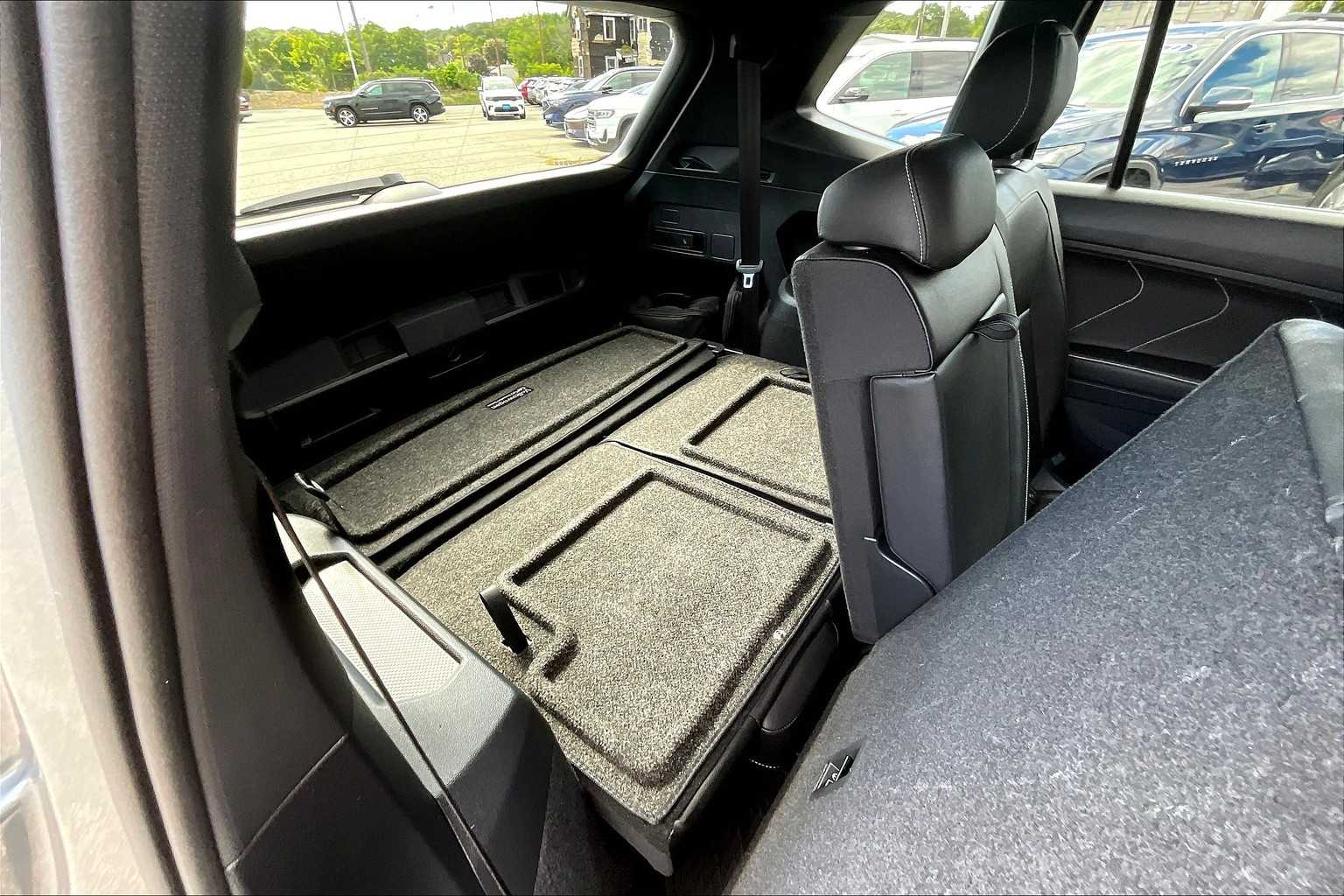 2023 Volkswagen Tiguan SE R-Line Black - Photo 17