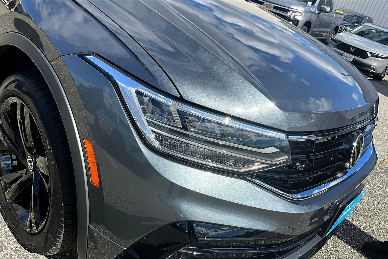 2023 Volkswagen Tiguan SE R-Line Black - Photo 34