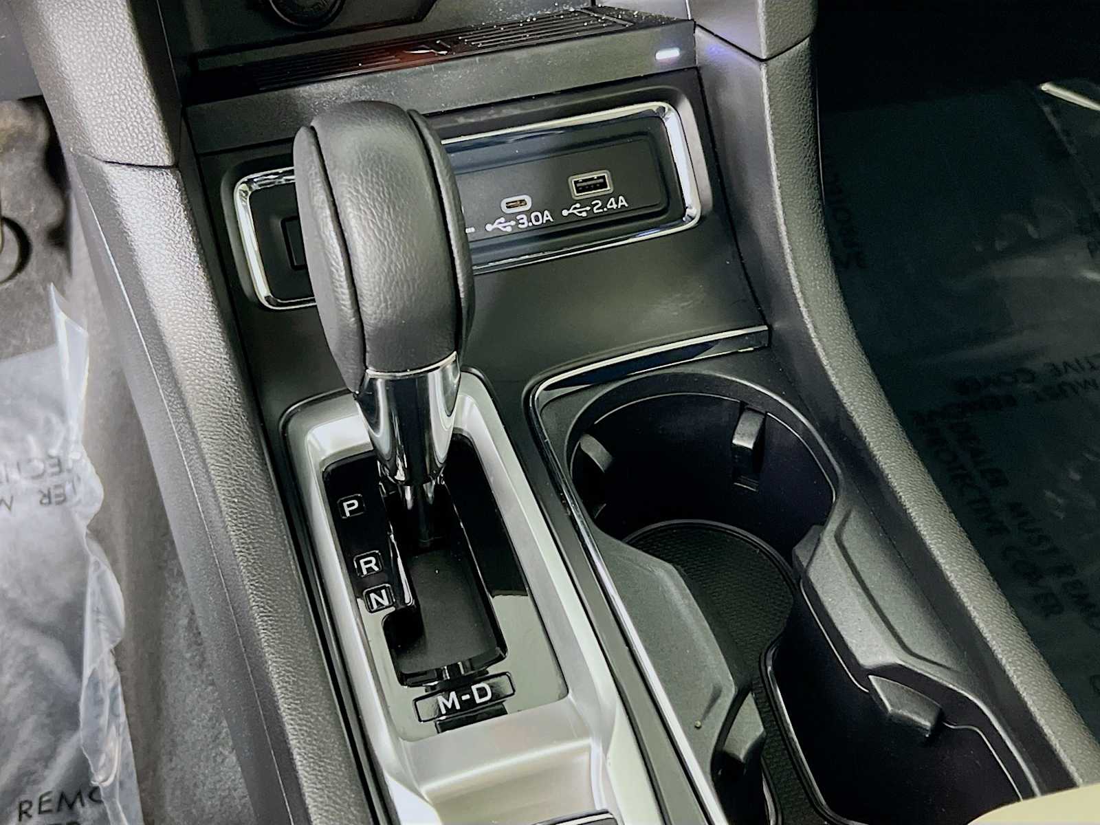 2023 Subaru Ascent Limited - Photo 17