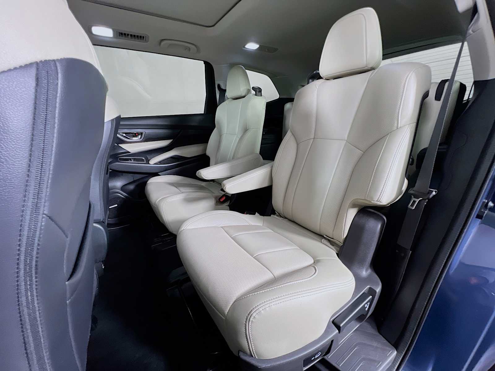 2023 Subaru Ascent Limited - Photo 26