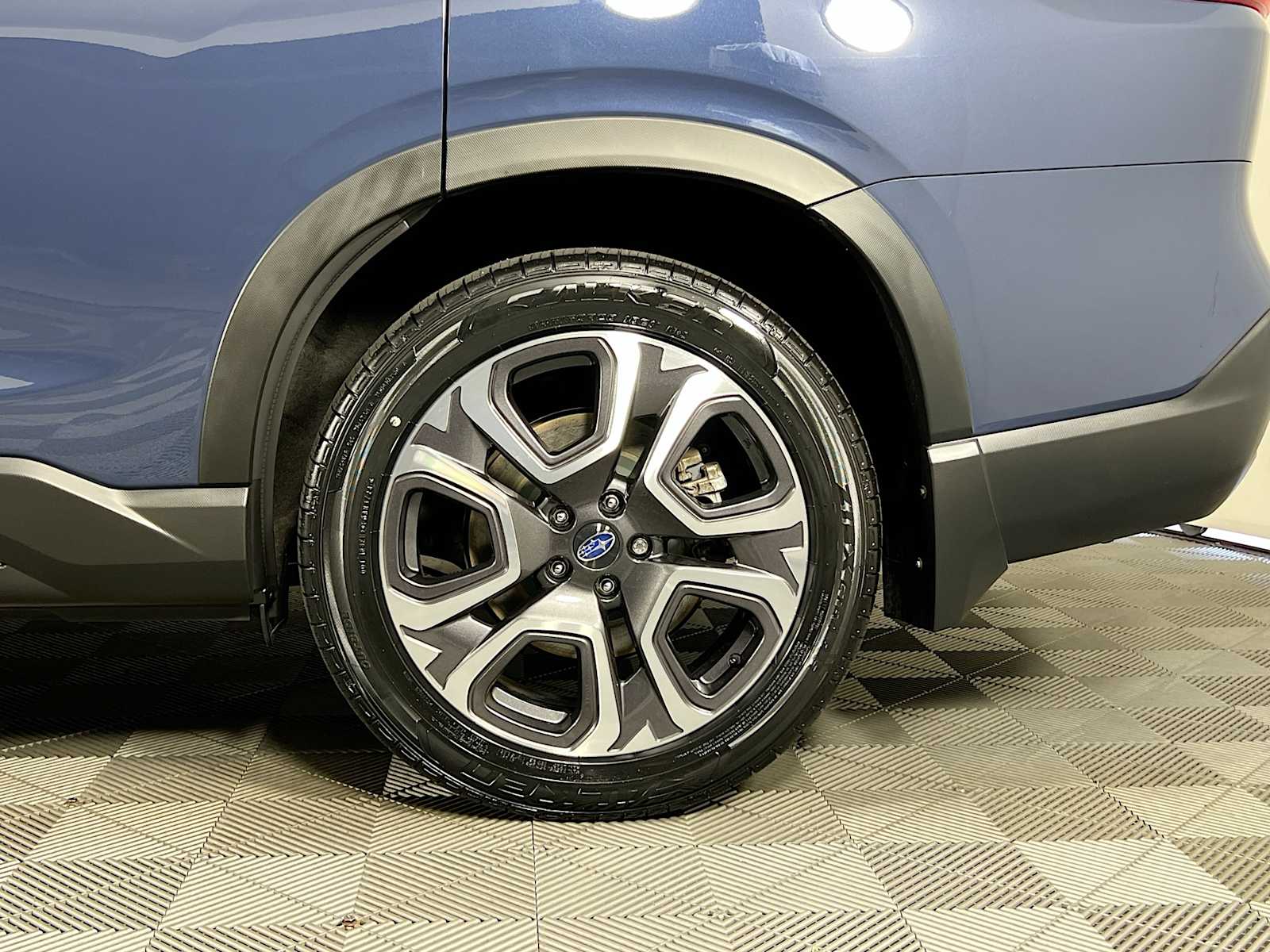 2023 Subaru Ascent Limited - Photo 34