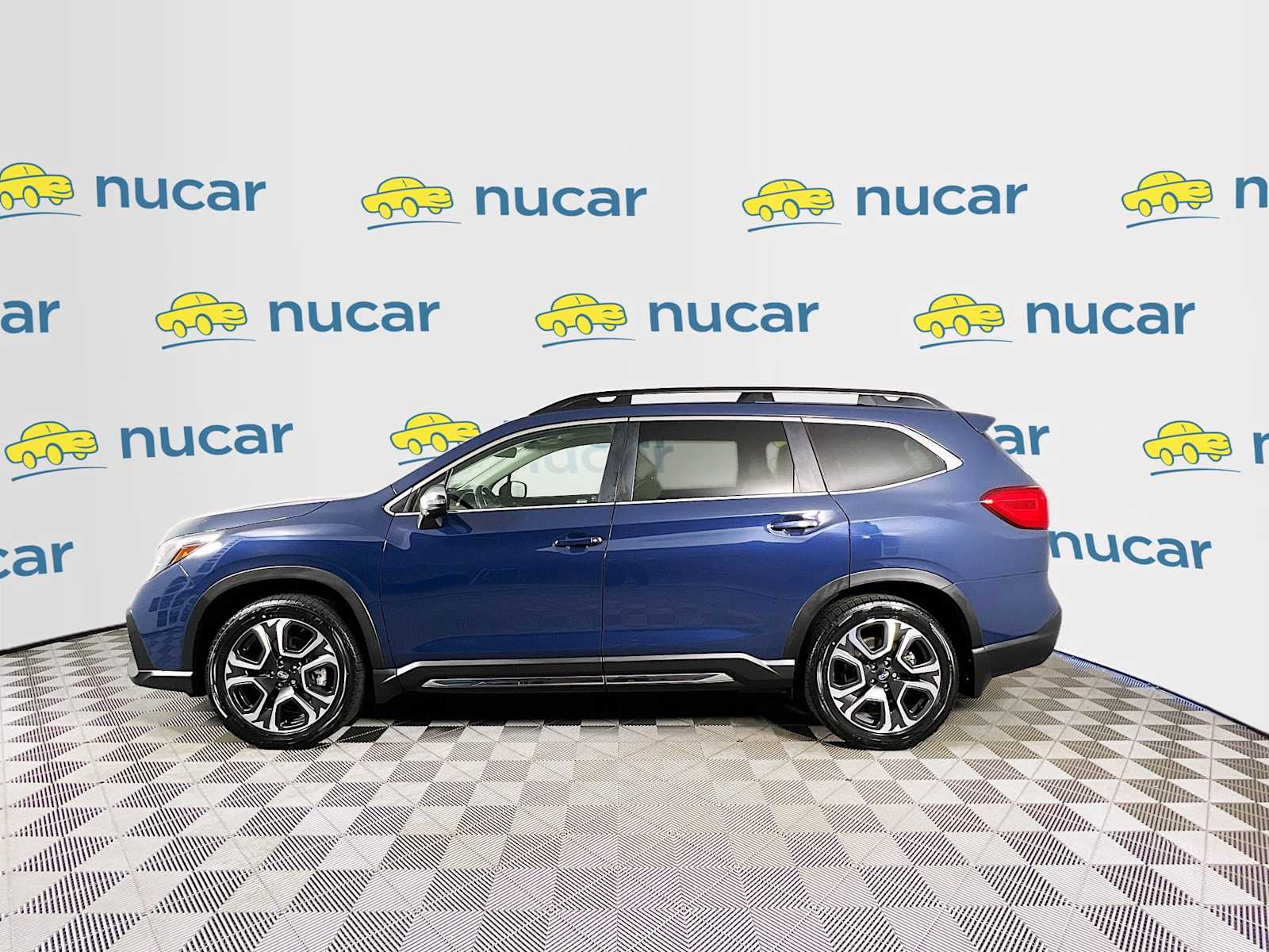 2023 Subaru Ascent Limited - Photo 4