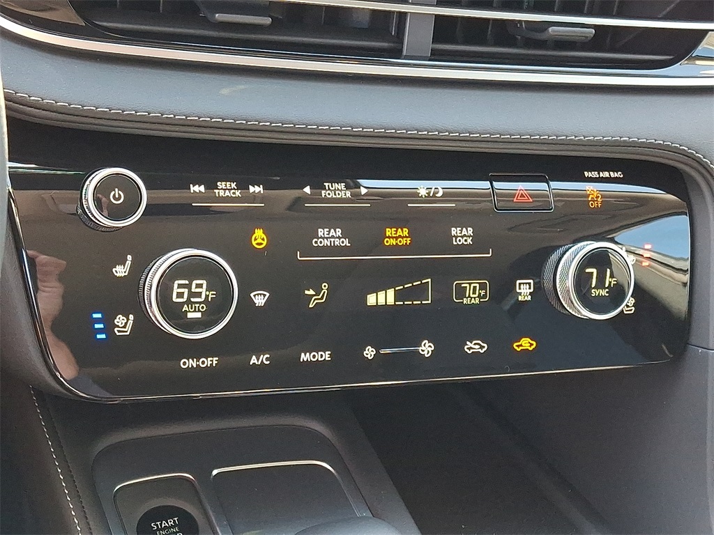 2026 INFINITI QX60 LUXE - Photo 13