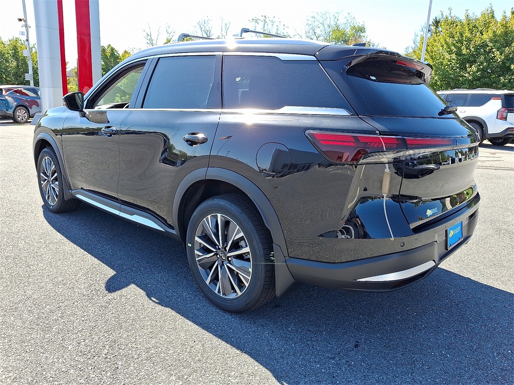 2026 INFINITI QX60 LUXE - Photo 3