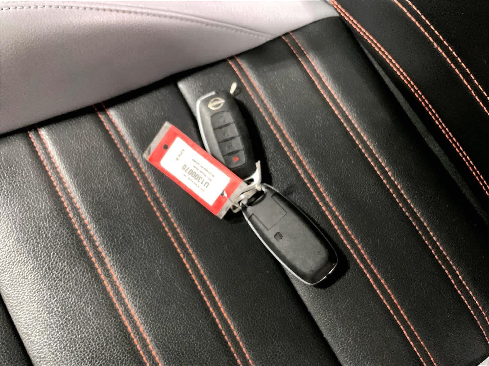 2023 Nissan Kicks SR - Photo 30