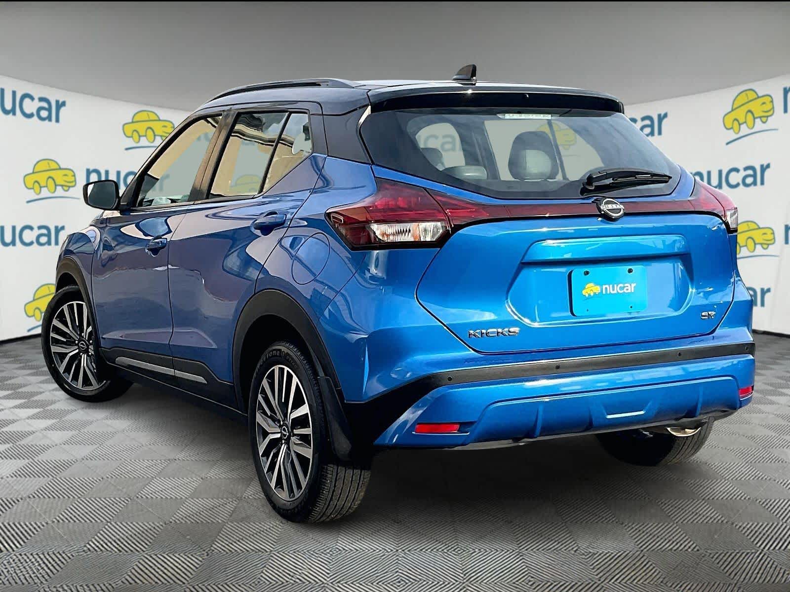 2023 Nissan Kicks SR - Photo 4