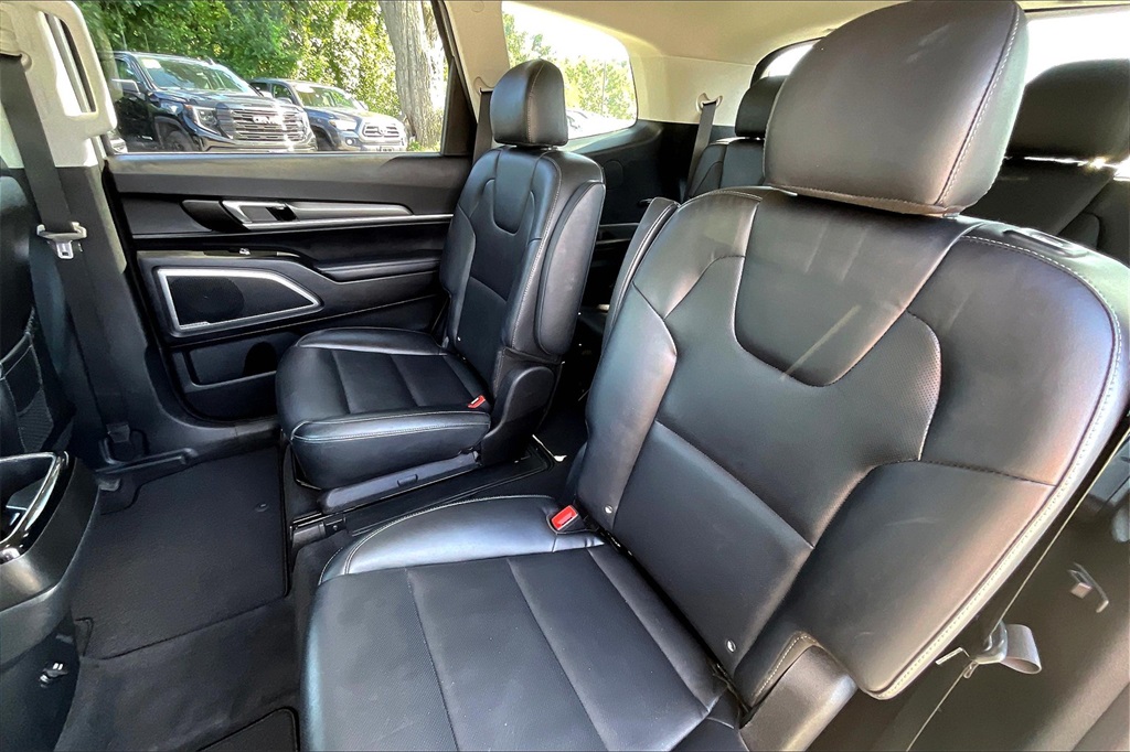 2021 Kia Telluride S - Photo 14