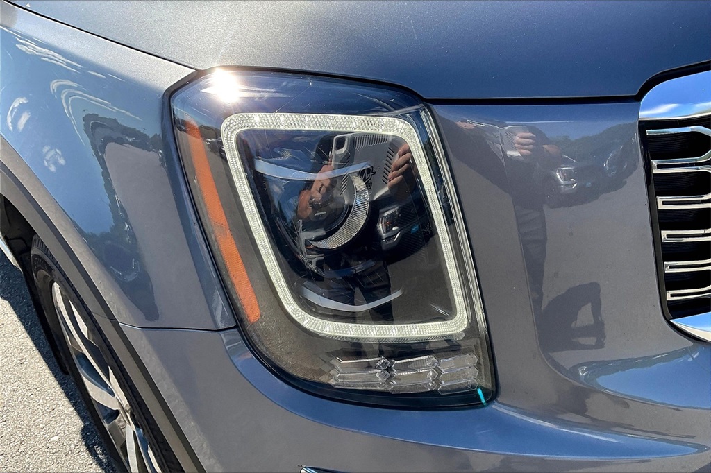 2021 Kia Telluride S - Photo 32