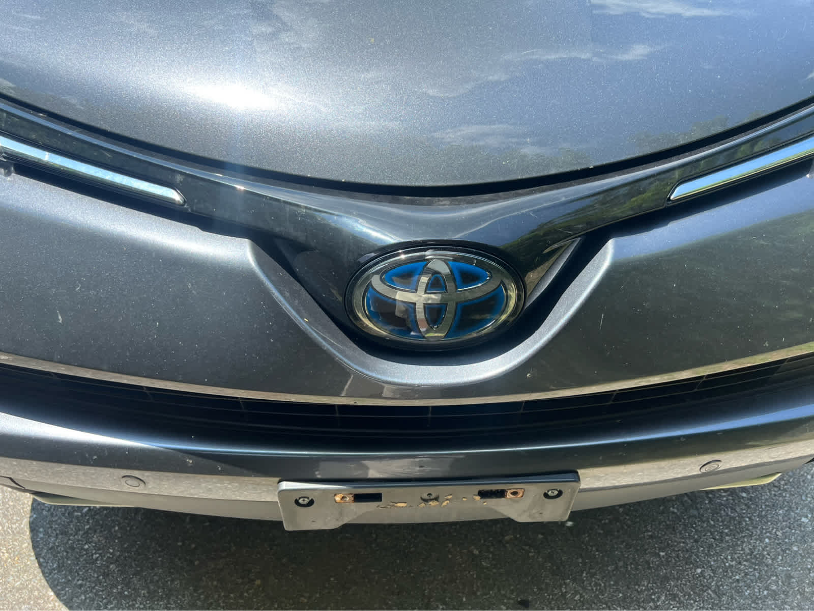 2016 Toyota RAV4 Hybrid Limited - Photo 4