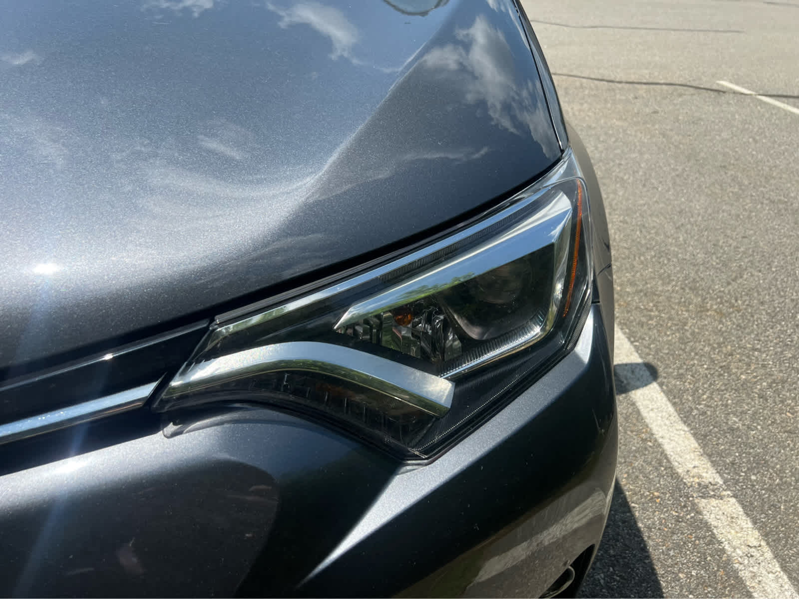 2016 Toyota RAV4 Hybrid Limited - Photo 5