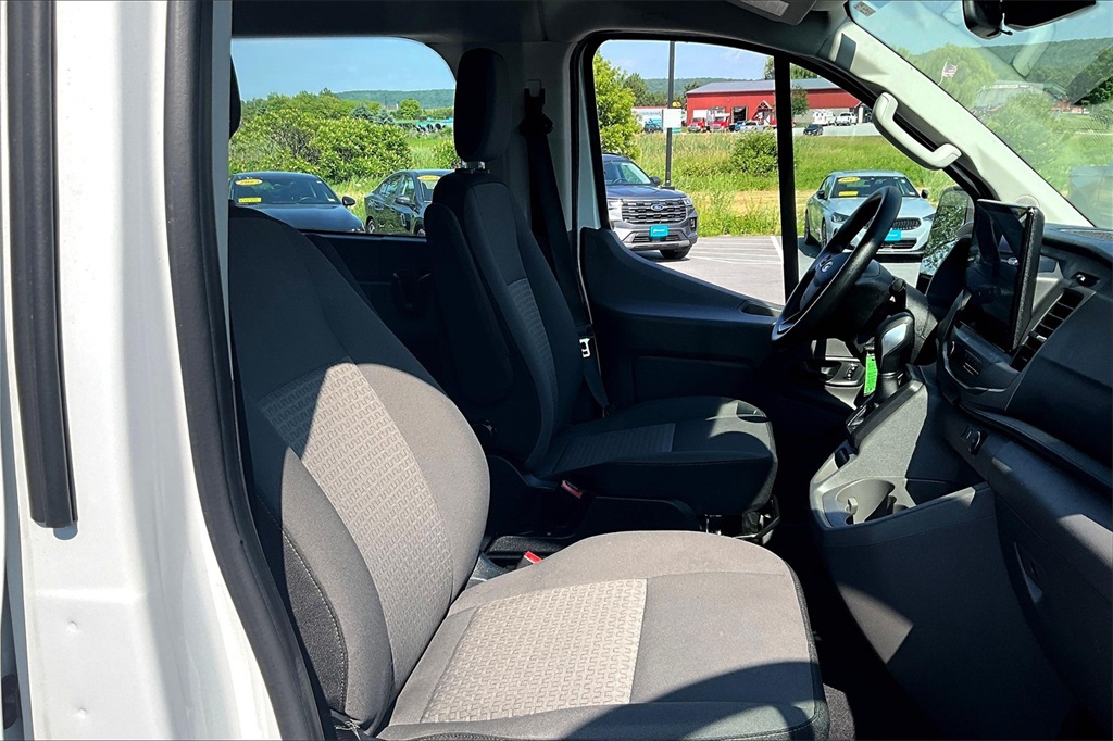 2022 Ford Transit-350 XLT - Photo 11